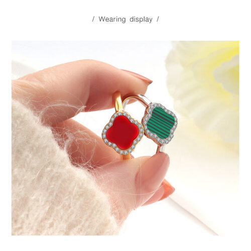 Nhẫn Nữ May Mắn Mã Não 4 Lá Bạc S925 NHN006 Vàng 18K Màu Đen PNJ813