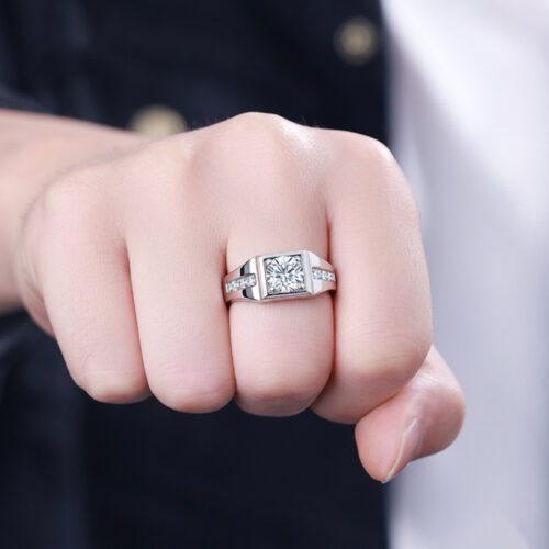Nhẫn Nam Vuông Đính Kim Cương Moissanate 1 Carat Bạc S925 NHB019
