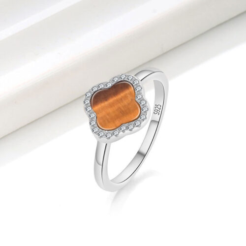 Nhẫn Nữ May Mắn Mã Não 4 Lá Bạc S925 NHN006 Vàng 18K Màu Đen PNJ813
