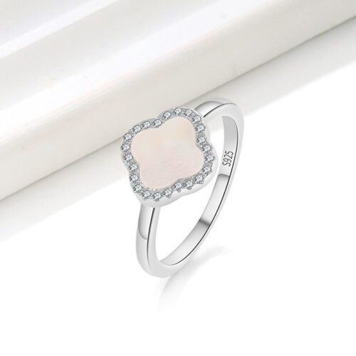 Nhẫn Nữ May Mắn Mã Não 4 Lá Bạc S925 NHN006 Vàng 18K Màu Đen PNJ813
