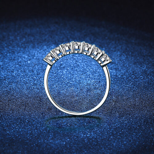 Nhẫn Nữ 7 Viên Kim Cương Moissanite Bạc S926 NHN032