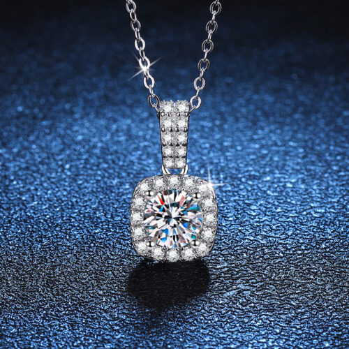 Dây Chuyền Vuông Khí Chất Đính Kim Cương Moissanite Bạc S025 DCN054 2 Carat