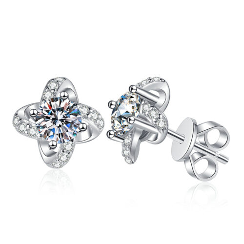 Bông Tai Cỏ Bốn Lá Đính Kim Cương Moissanite Bạc S925 BTN046