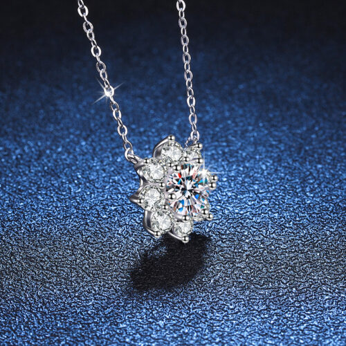 Dây Chuyền Bông Tuyết Đính Kim Cương Moissanite 1 Carat Bạc S925 DCN042
