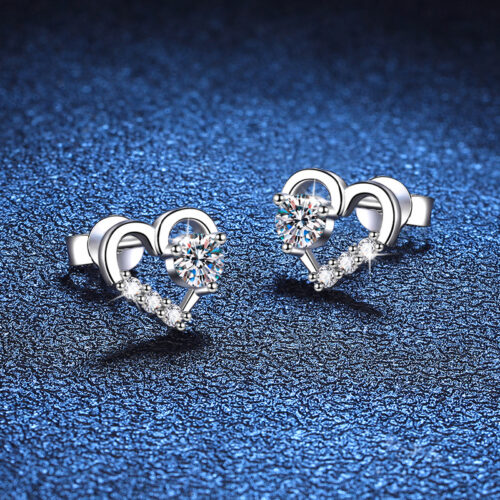 Bông Tai Trái Tim Đính Kim Cương Moissanite Bạc S925 BTN061