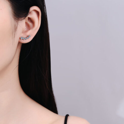 Bông Tai Vòng Cung Đính Kim Cương Moissanite Bạc S925 BTN038