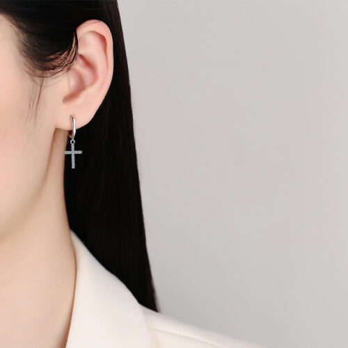 Bông Tai Chữ Thập Đính Kim Cương Moissanite Bạc S925 BTN044