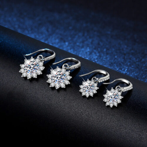 Bông Tai Hoa Hướng Dương Đính Kim Cương Moissanite 1 Carat Bạc S925 BTN065