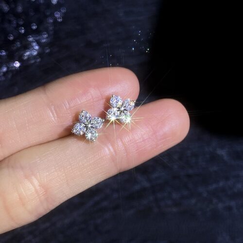 Hoa Tai Cỏ Bốn Lá Đính Kim Cương Moissanite Bạc S925 BTN050