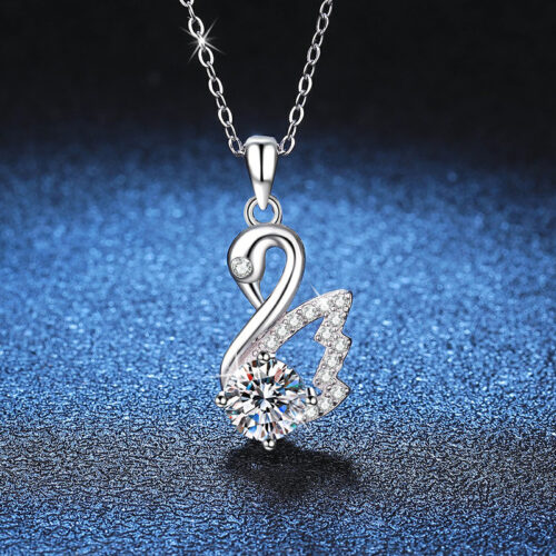 Vòng Cổ Thiên Nga Đính Kim Cương Moissanite Bạc S925 DCN070