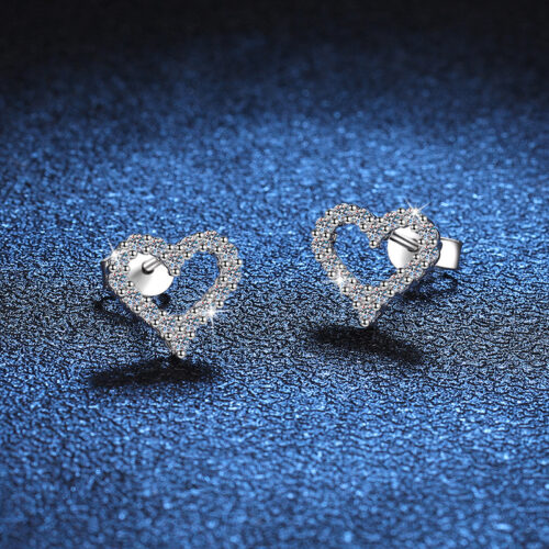 Bông Tai Trái Tim Đính Kim Cương Moissanite Bạc S925 BTN036