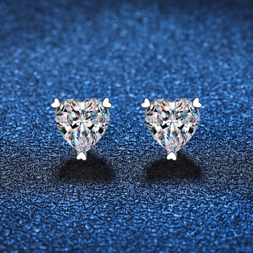 Bông Tai Trái Tim Đính Kim Cương Moissanite Bạc S925 BTN045