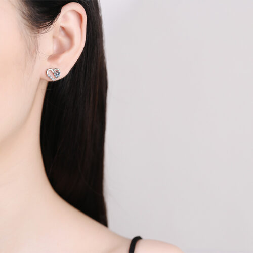 Bông Tai Trái Tim Đính Kim Cương Moissanite Bạc S925 BTN061