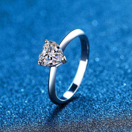 Nhẫn Đính Kim Cương Hình Trái Tim Moissanite 2 Carat Bạc S925 NHN053