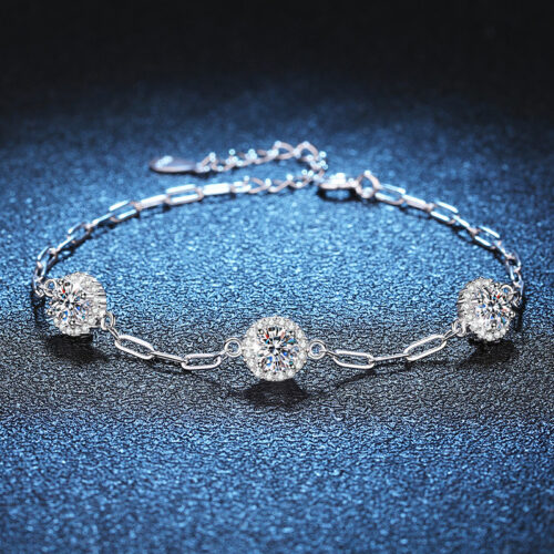 Vòng Tay Đính 3 Viên Kim Cương Moissanite 1.5 Carat Bạc S925 VDN027