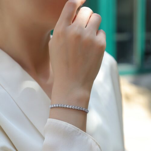 Vòng Tay Nữ Sang Trọng Đính Kim Cương Moissanite Bạc S925 VDN045 4mm