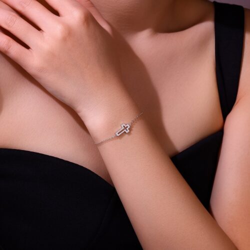 Lắc Tay Nữ Sang Trọng Đính Kim Cương Moissanite Bạc S927 VDN050