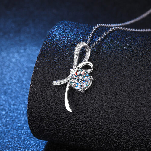 Vòng Cổ Nơ Đính Kim Cương Moissanite Lấp Lánh Bạc S925 DCN047
