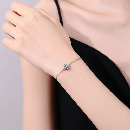 Lắc Chân Bốn Móng Đính Kim Cương Moissanite 1 Carat Bạc S925 VDN014