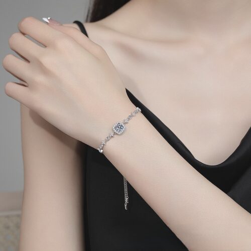 Lắc Chân Ngôi Sao Và Mặt Trăng Đính Kim Cương Moissanite Bạc S925 VDN037