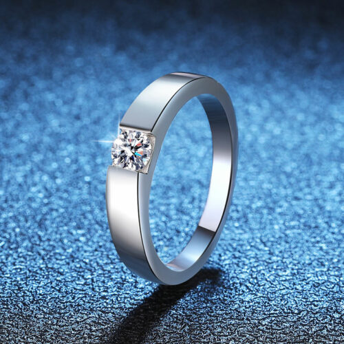 Nhẫn Đính Kim Cương Sang Trọng Moissanite Bạc S925 NHN057