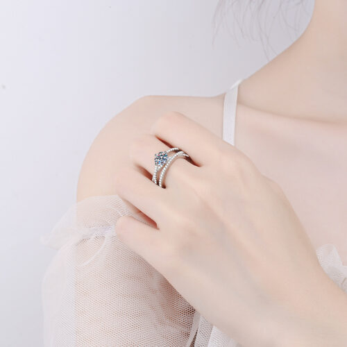 Nhẫn Nữ Sang Trọng Đính Kim Cương Moissanite 1 Carat Bạc S925 NHN062