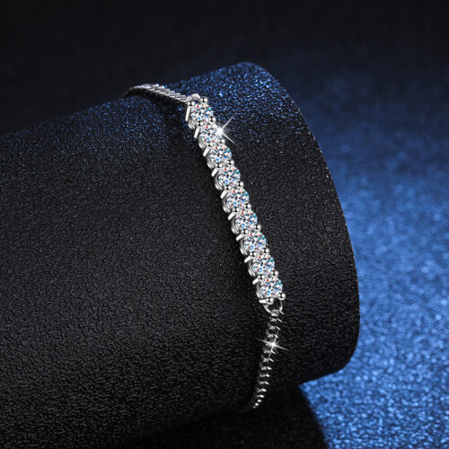 Lắc Chân Cao Cấp Đính Kim Cương Moissanite Bạc S925 VDN033