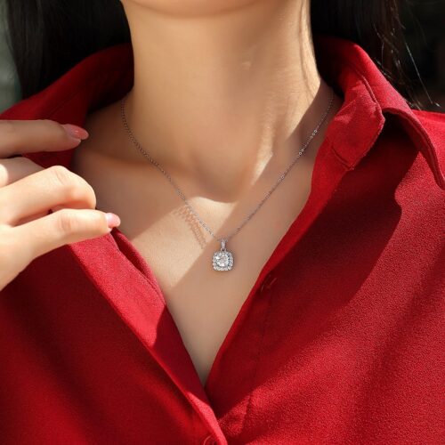 Dây Chuyền Nữ Sang Trọng Đính Kim Cương Moissanite Bạc S925 DCN085 30 Điểm