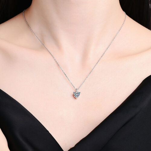 Dây Chuyền Khí Chất Đính Kim Cương Moissanite 1 Carat Bạc S925 DCN046