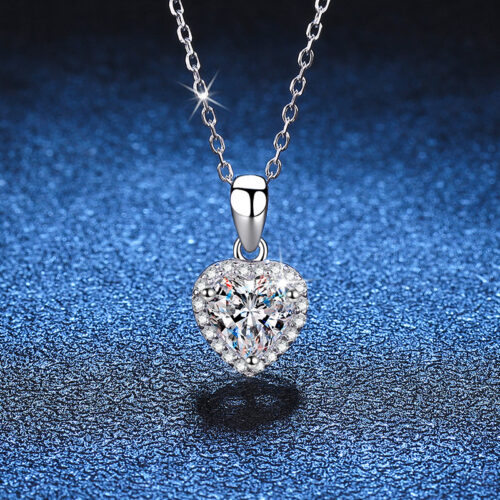 Dây Chuyền Hình Trái Tim Đính Kim Cương Moissanite 1 carat Bạc S925 DCN065