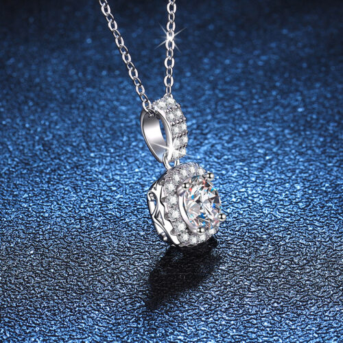 Dây Chuyền Vuông Khí Chất Đính Kim Cương Moissanite Bạc S025 DCN054 2 Carat