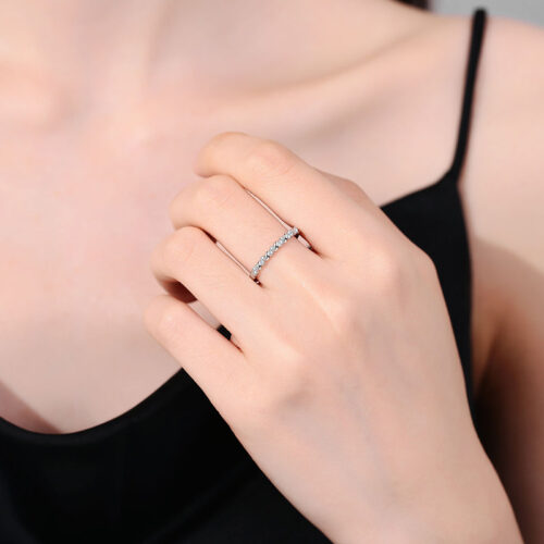 Nhẫn Xoắn Nữ Đính Kim Cương Moissanite Bạc S925 NHN058