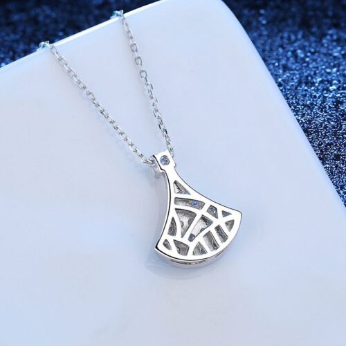 Dây Chuyền Hình Quạt Đính Kim Cương Moissanite Bạc S925 DCN075