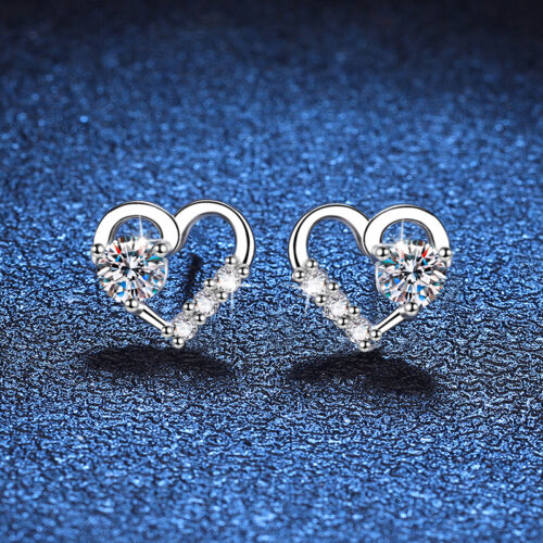 Bông Tai Trái Tim Đính Kim Cương Moissanite Bạc S925 BTN061