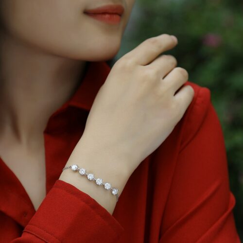 Vòng Tay Nữ Khí Chất Đính Kim Cương Moissanite Bạc S925 VDN046