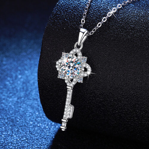 Dây Chuyền Chìa Khóa Đính Kim Cương Moissanite 1 Carat Bạc S925 DCN036