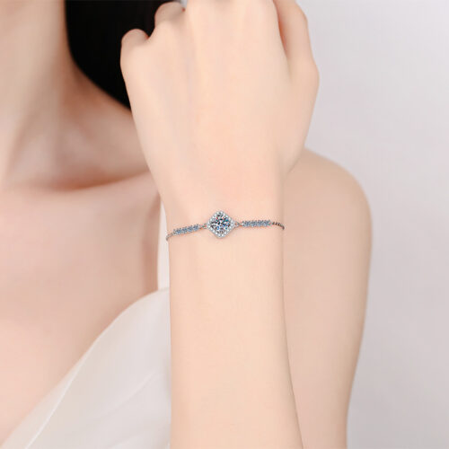Lắc Chân Vuông Đính Kim Cương Moissanite 1 Carat Bạc S925 VDN022