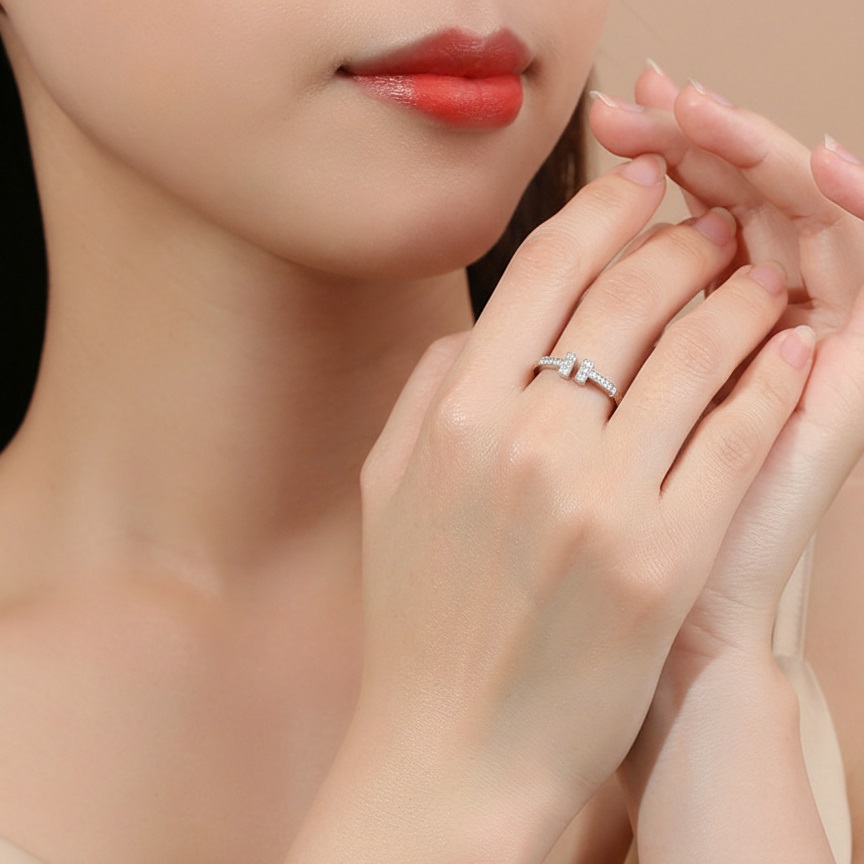 nhẫn nữ hở bạc