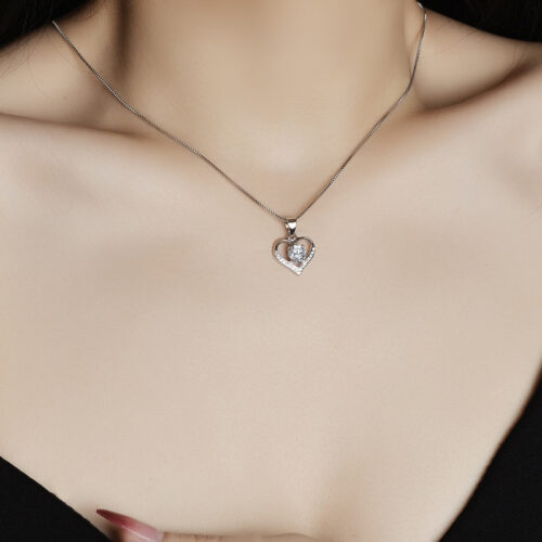 Dây Chuyền Nữ Hình Trái Tim Bạc S925 Đính Kim Cương Moissanite Xinh Xắn DCN126