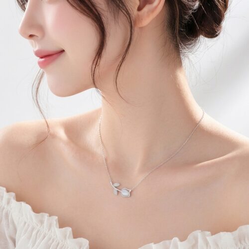 Dây Chuyền Bạc S925 Mẫu Hoa Tulip Xinh Xắn Đính Đá Zircon HTT001T Trắng