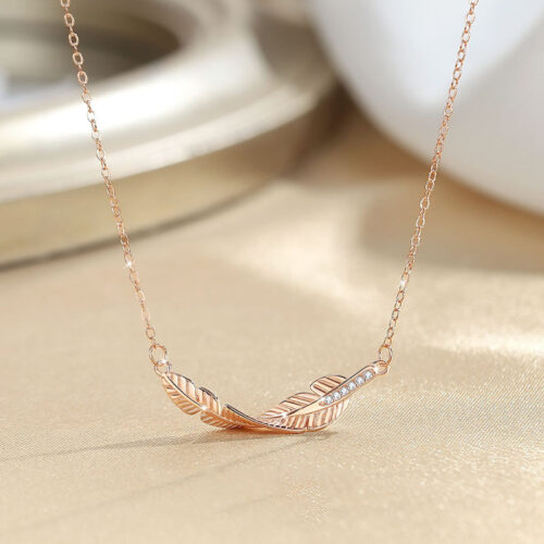 Dây Chuyền Bạc S925 Thiết Kế Lông Vũ Đính Đá Zircon Con Cá Tính HTT033T Trắng