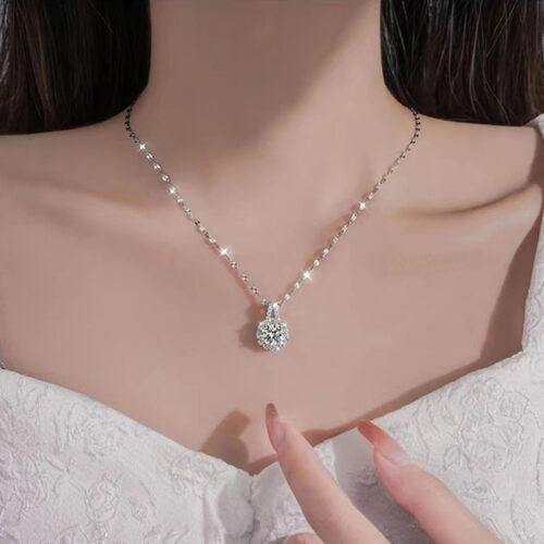 Dây Chuyền Bạc S925 Nữ Đính Kim Cương Moissanite Đa Sắc Màu Tự Tin Tỏa Sáng HTT239D Đen