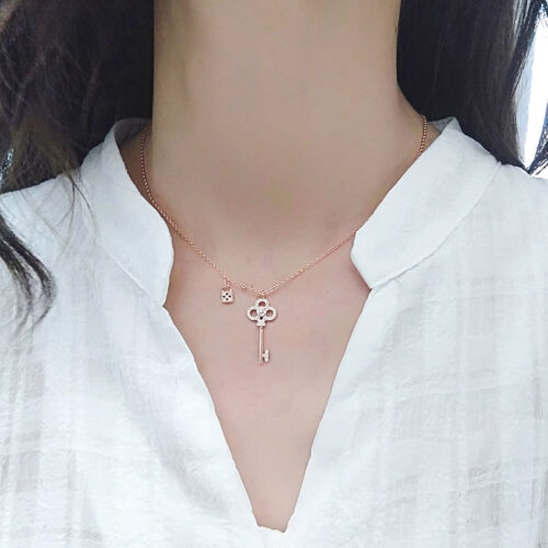 Dây Chuyền Bạc Nữ S925 Thiết Kế Chìa Khóa – Đính Đá Trẻ Trung Cá Tính HTT113T Trắng