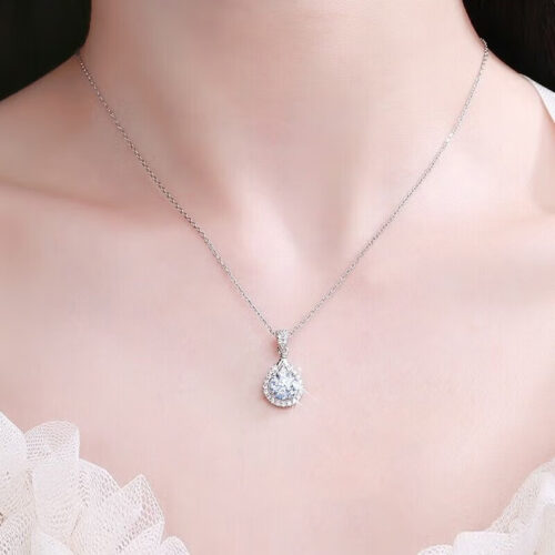 Dây Chuyền Bạc S925 Nữ Đính Kim Cương Moissanite 1 Carat Đa Sắc Màu Sang Trọng HTT240D Đen