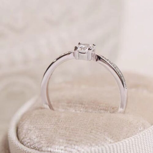Nhẫn Kim Cương Moissanite Nữ Bạc S925 Thanh Mảnh Sang Trọng HTT258