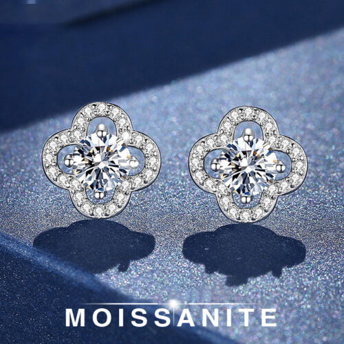 Bông Tai Bạc S925 Cỏ 4 Lá May Mắn Đính Kim Cương Moissanite Cao Cấp HTT247D Đen