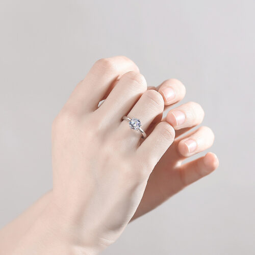 Nhẫn Bạc Nữ S925 Đính Kim Cương Moissanite Lấp Lánh Kiểu Dáng Thanh Lịch HTT244D Đen