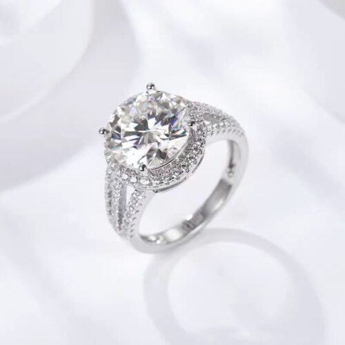 Nhẫn Kim Cương Moissanite 5 Carat Lấp Lánh Sang Trọng Bạc S925 HTT277