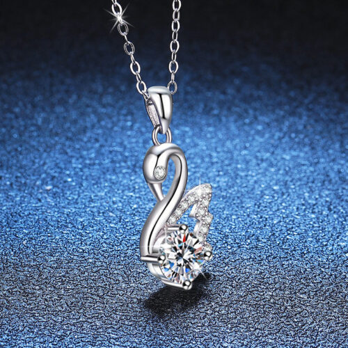 Dây Chuyền Thiên Nga Bạc S925 Đính Kim Cương Moissanite 1 Carat Tinh Xảo HTT251D Đen