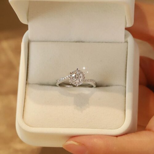 Nhẫn Kim Cương Moissanite Chất Liệu Bạc S925 Sáng Thanh Lịch HTT254